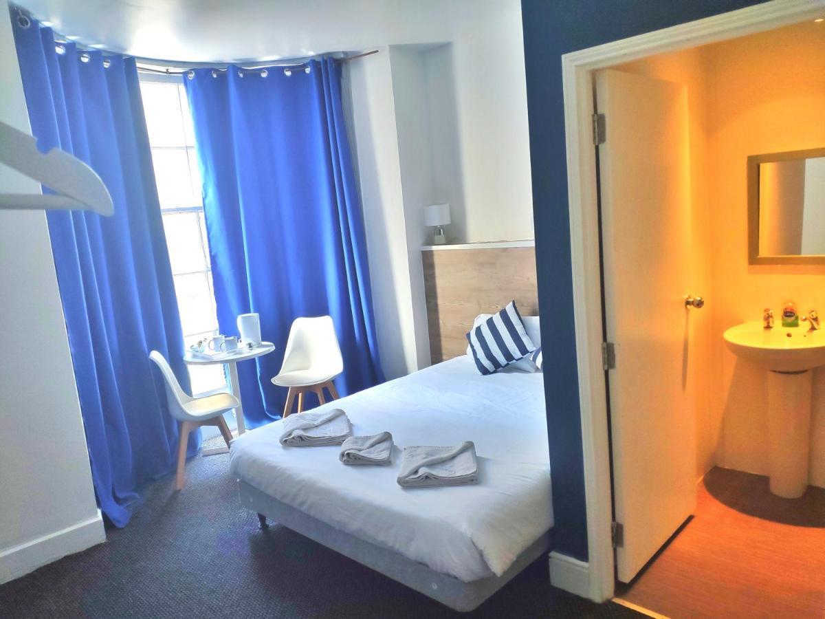 Number 75 Hotel Brighton Стая снимка